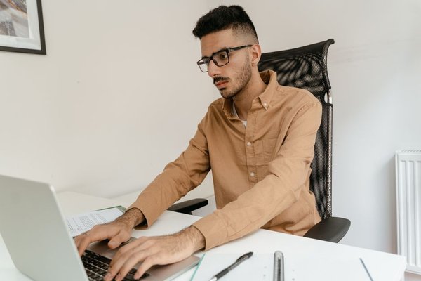 home office chair for long hours